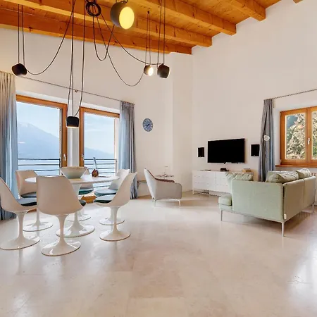 Ca Dela Nua Front Semesterbostad Limone sul Garda