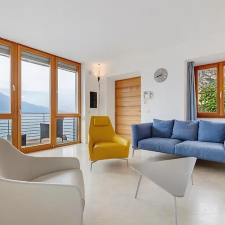 Semesterbostad Ca Dela Nua Front Limone sul Garda