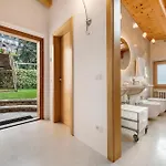 Ca Dela Nua Front