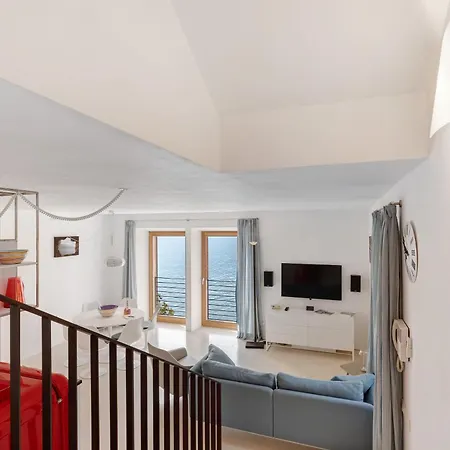 Ca Dela Nua Front Casa de Férias Limone sul Garda