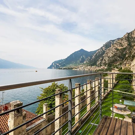 Casa de Férias Ca Dela Nua Front Limone sul Garda